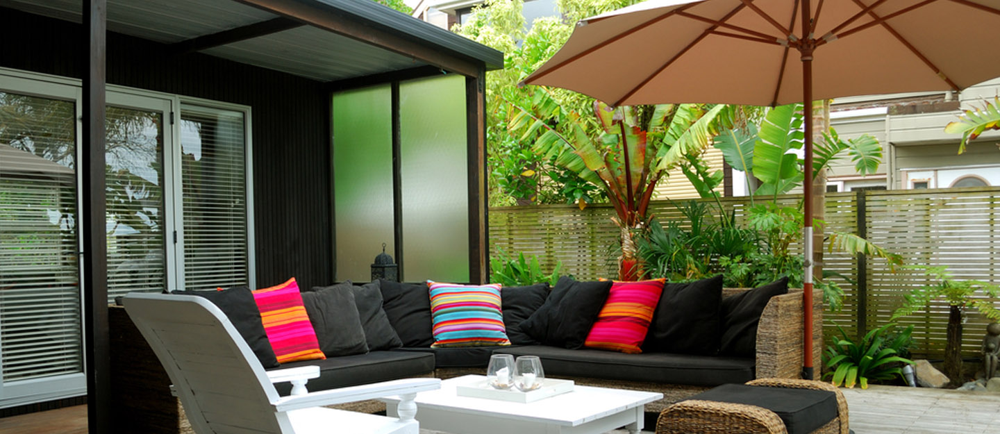 Luxurious Outdoor Living: The Ultimate Guide to Outdoor Furniture in Dubai